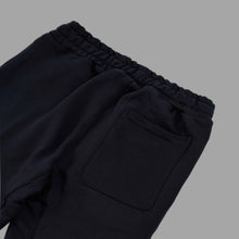 Cargar imagen en el visor de la galería, Sudadera LOIAL Negro
