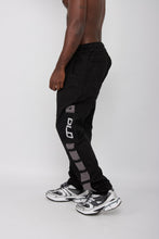 Cargar imagen en el visor de la galería, Jogger OLD GREEN

