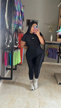 Cargar imagen en el visor de la galería, Esterizo Luxury Negro
